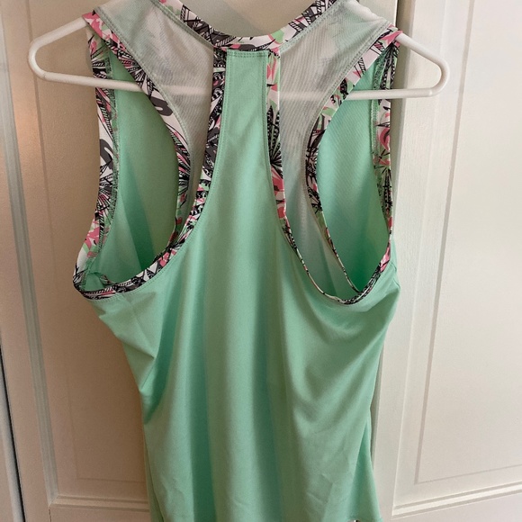 Top - Picture 2 of 2